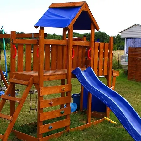 Przystan Ciszy بيت خشبي يانتار