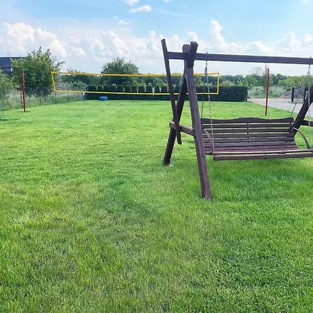 Przystan Ciszy يانتار